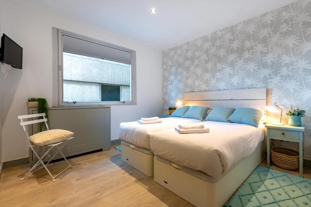 2 Bedrooms 1 Bathroom Furnished - Justicia - Incredible Views - Mintystay Madrid Exteriör bild